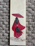 Woman in red (7,5 cm)