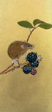 Mouse with berries (7,5 cm)