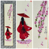 Woman in red (7,5 cm)