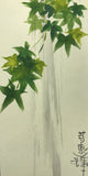 Waterfall with green maple leaves (6,0 cm)